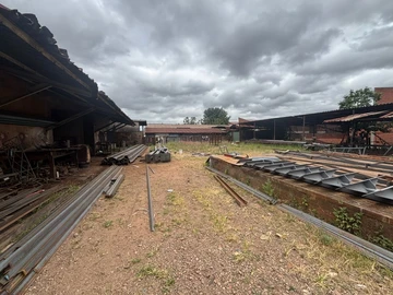 Warehouse & Factory