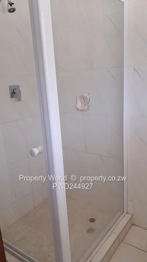 3 Bedroom House To Let In Greendale North