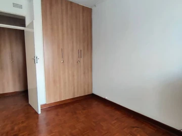 3 Bedroom Flat & Apartment