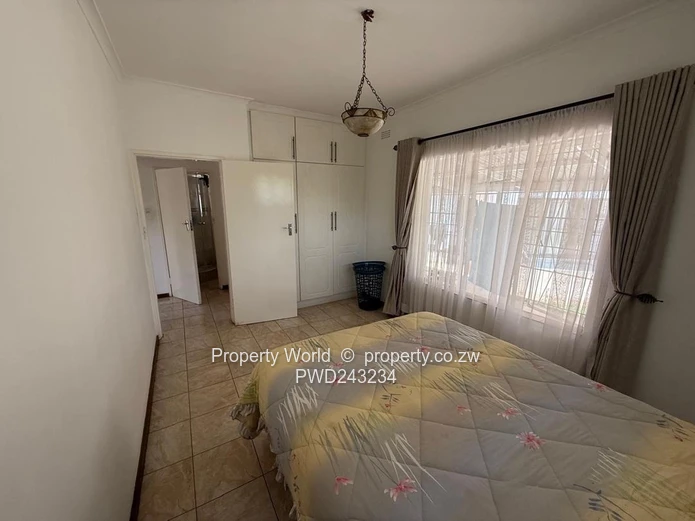 Office To Let In Braeside