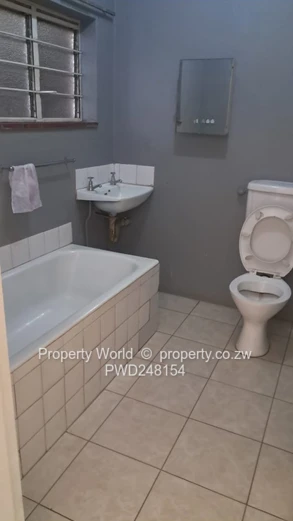 1 Bedroom Flat To Let In Avenues
