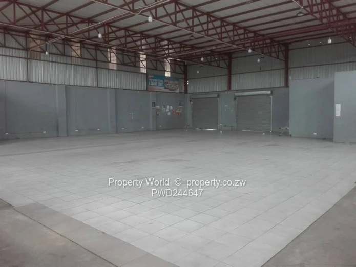 Shop To Let Along Simon Mazorodze