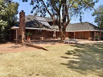 5 Bedroom House