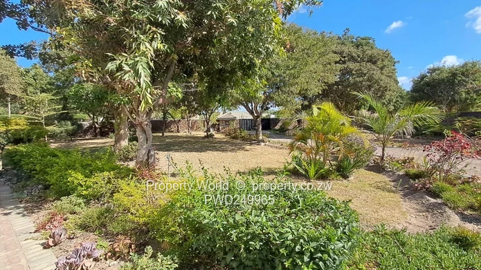 4 Bedroom Cottage To Let In Ruwa
