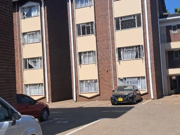 Flat & Apartment