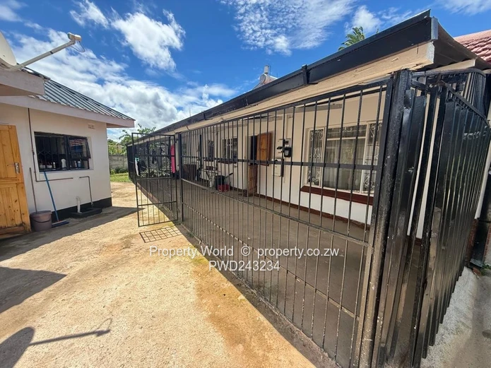 Office To Let In Braeside