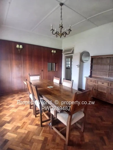 3 Bedroom House to Rent in Kensington