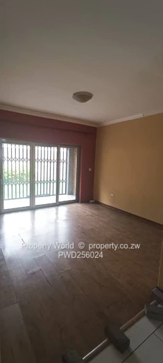 3 Bedroom Flat To Let In Newlands