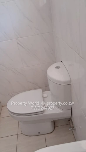 3 Bedroom House To Let In Greendale North