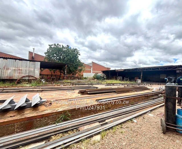 Warehouse/Industrial for Sale in Msasa