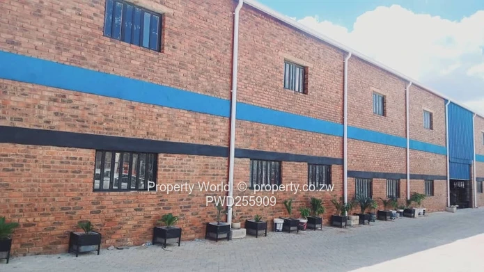 900sqm Warehouse To Let In Sunway City