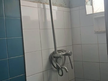 3 Bedroom Flat & Apartment