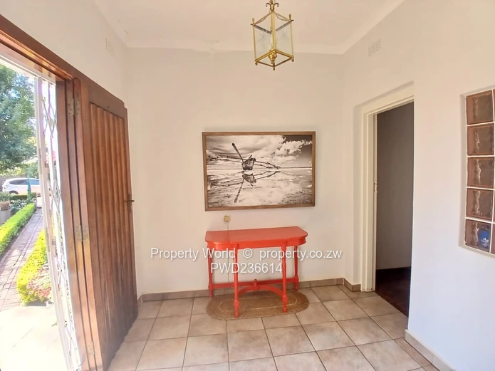 3 Bedroom House to Rent in Alexandra Park