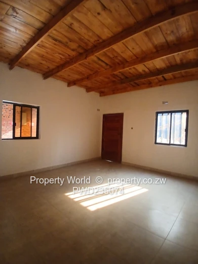 Warehouse To Let In Sunway City